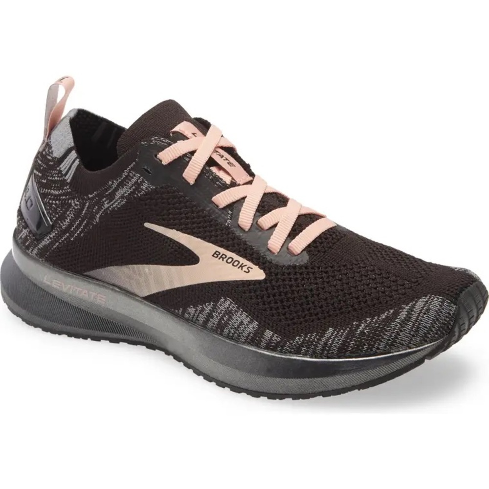 Brooks Levitate 4 Running Shoe *barely worn* only on treadmill